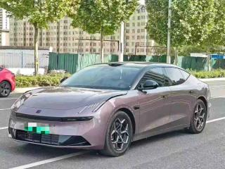 Lynk&co 10