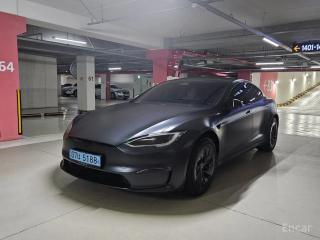Tesla model-s