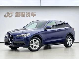 Giulia Stelvio