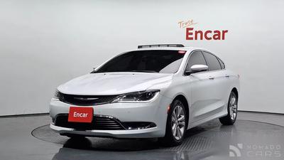 Chrysler 200