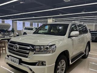 alphard land_cruiser