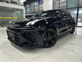 Lynk&co 03