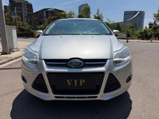Explorer Focus