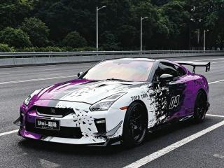 Nissan GT-R