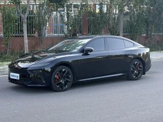 E-pi Sedan