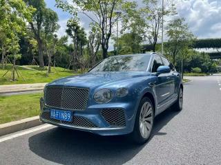 Bentley Uruz