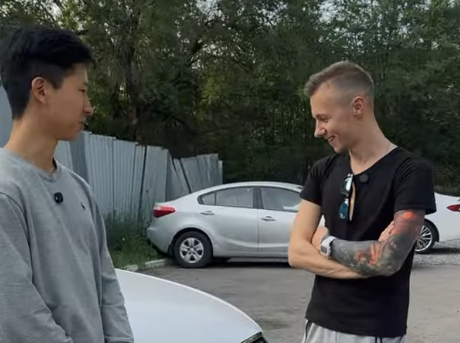 До этого у некоторых смотрел, какие-то отзывы есть, но непонятно. А тут свой человек. Решил довериться.