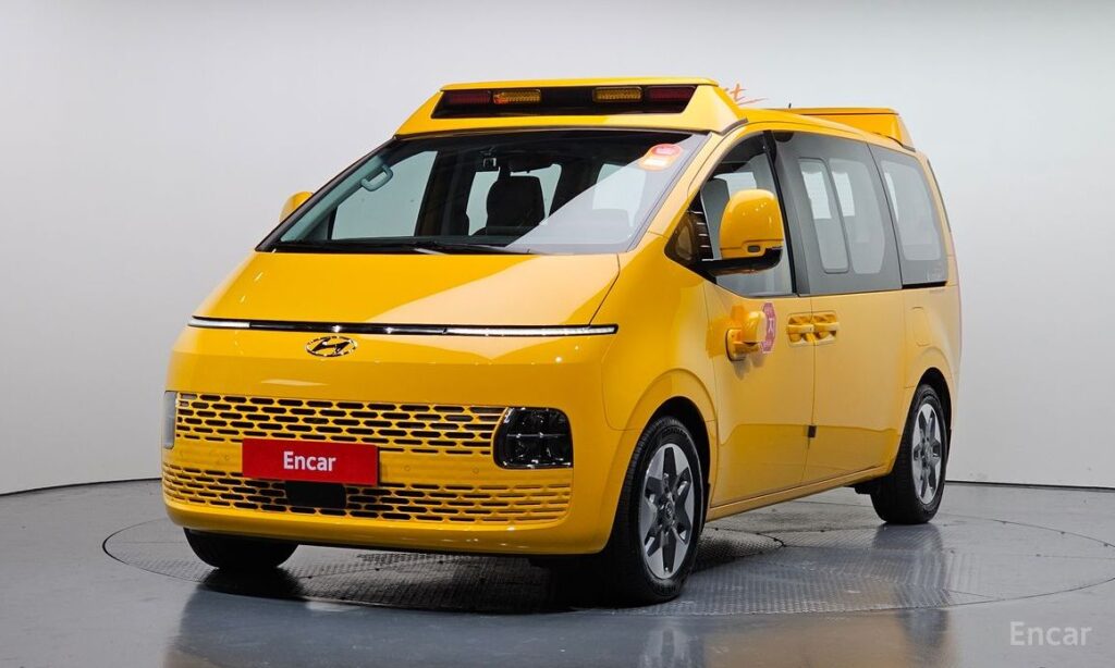 Hyundai Staria 2024