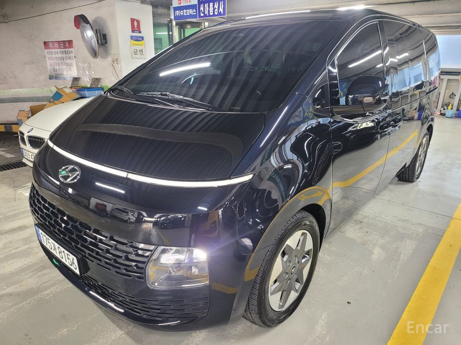 Hyundai Staria 2022