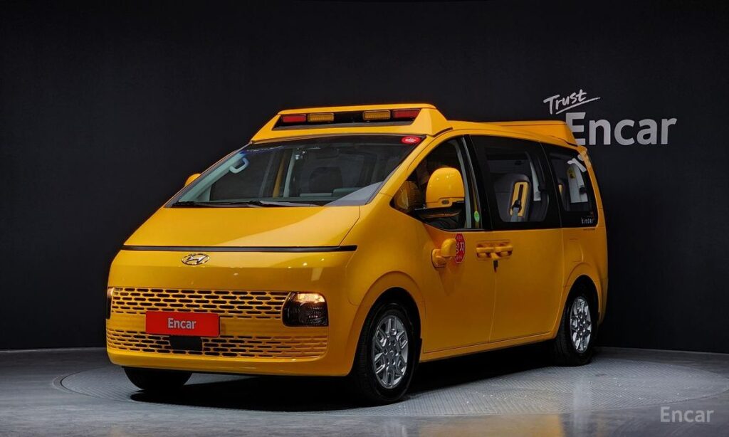 Hyundai Staria 2023