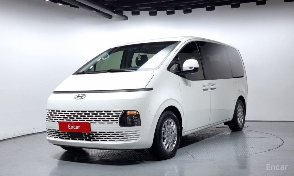 Hyundai Staria 2022