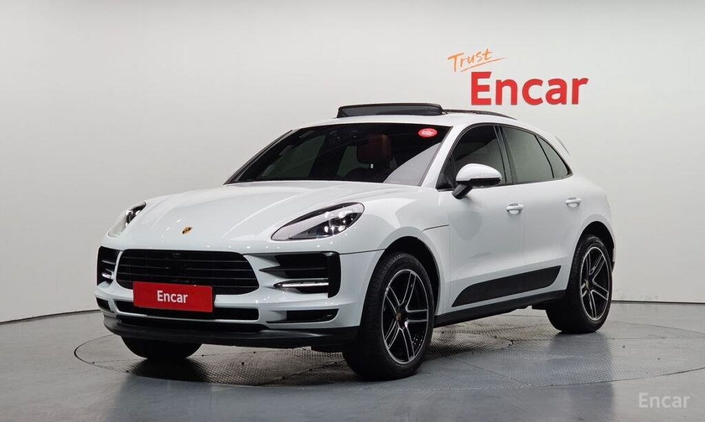 Porsche Macan 2021