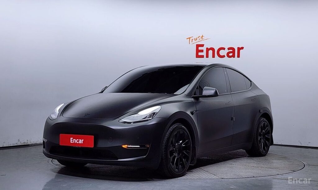 Tesla Model Y 2022