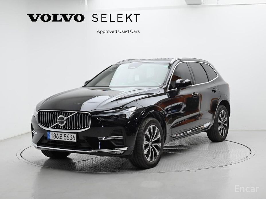 Volvo XC60 2025