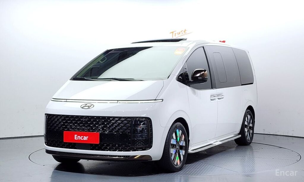 Hyundai Staria 2023
