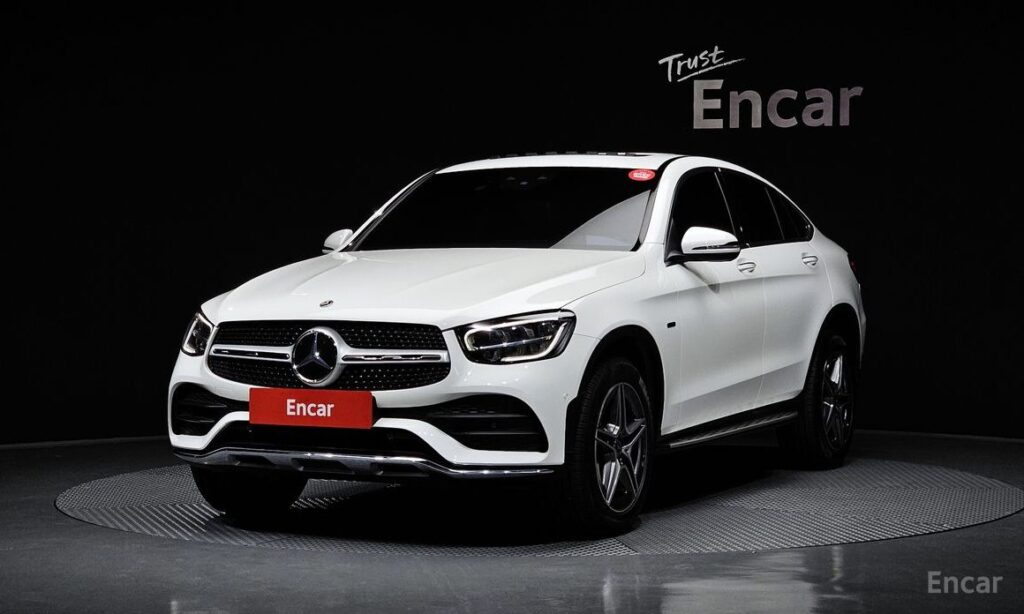 Mercedes-Benz GLC-Class 2021