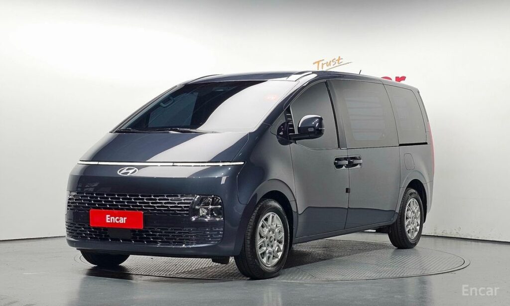 Hyundai Staria 2025