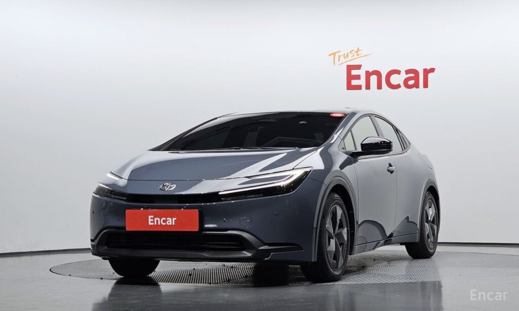 Toyota Prius 2024