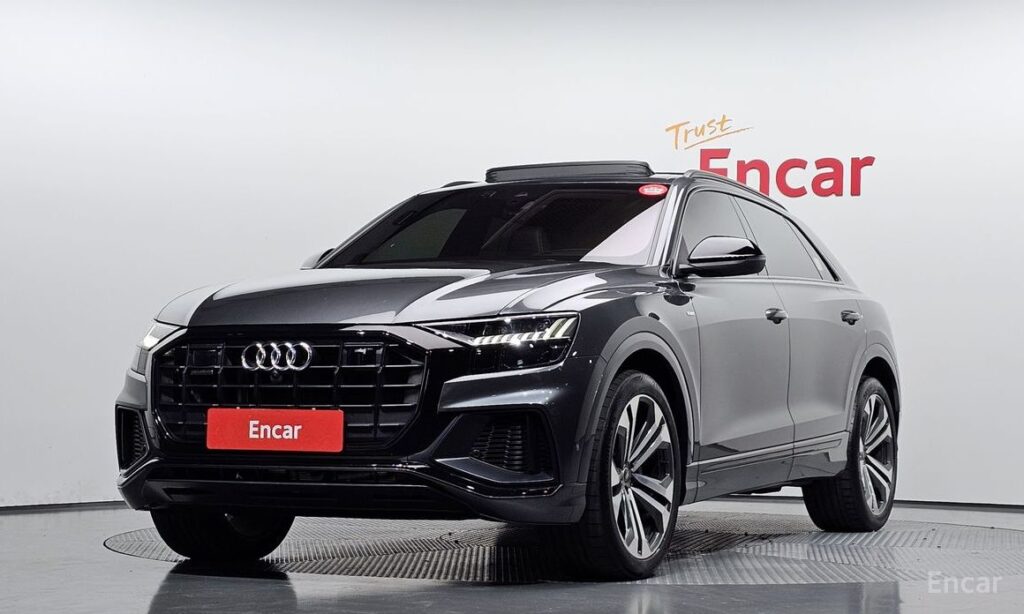 Audi Q8 2023