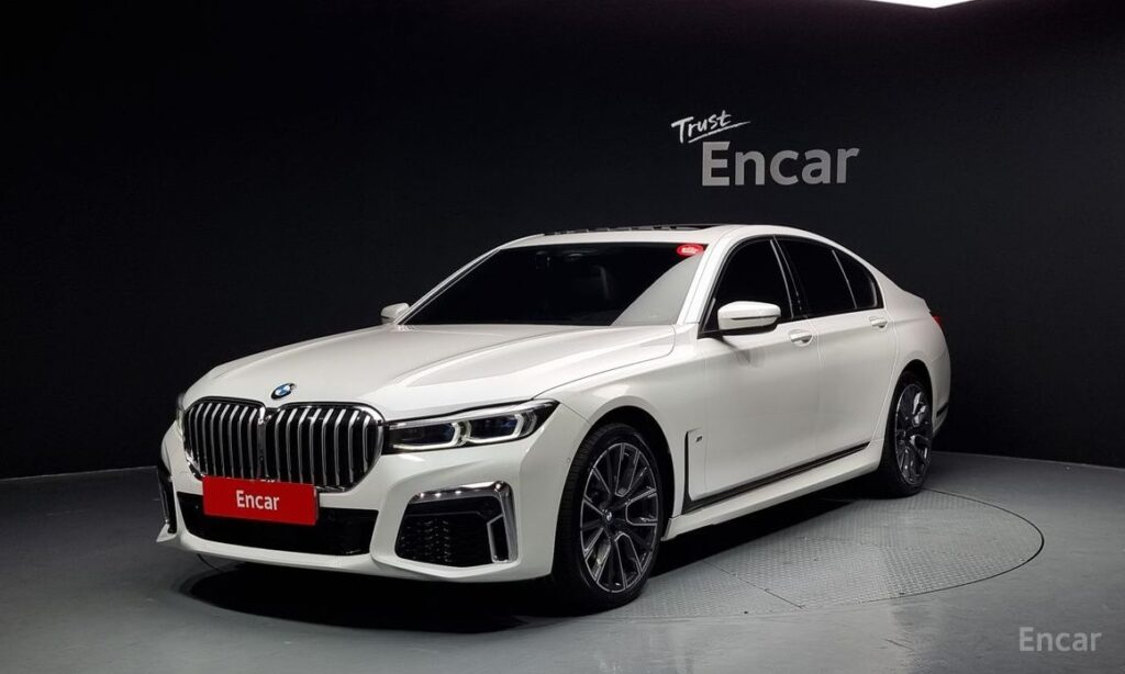BMW 7-Series 2021