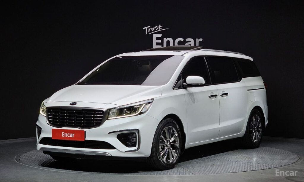 Kia Canival 2020