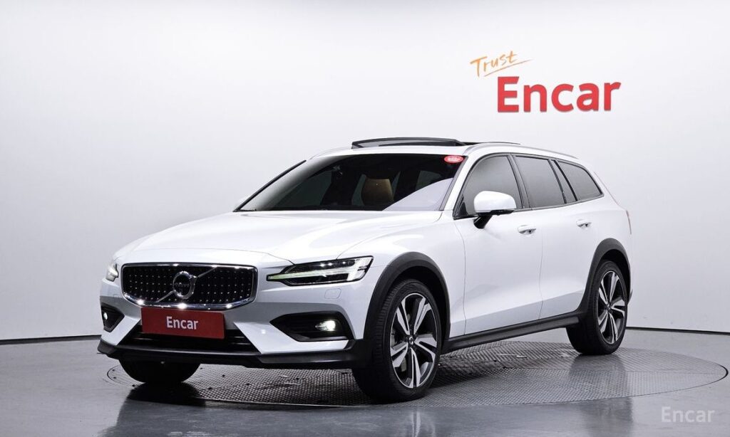 Volvo V60 2020