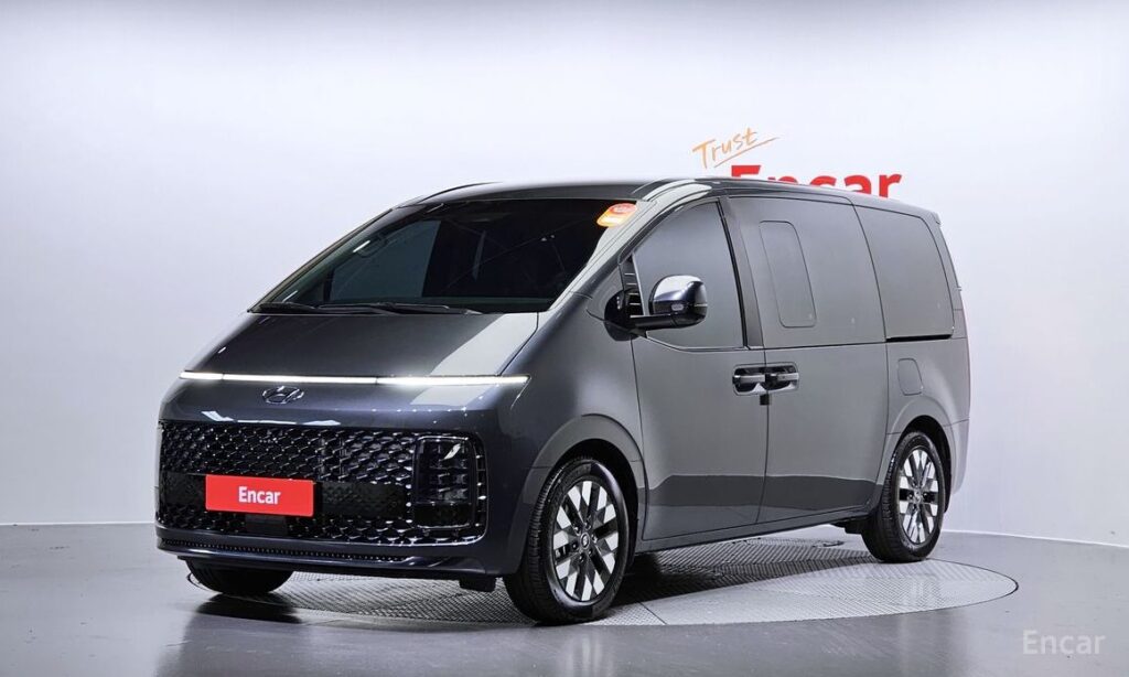 Hyundai Staria 2023