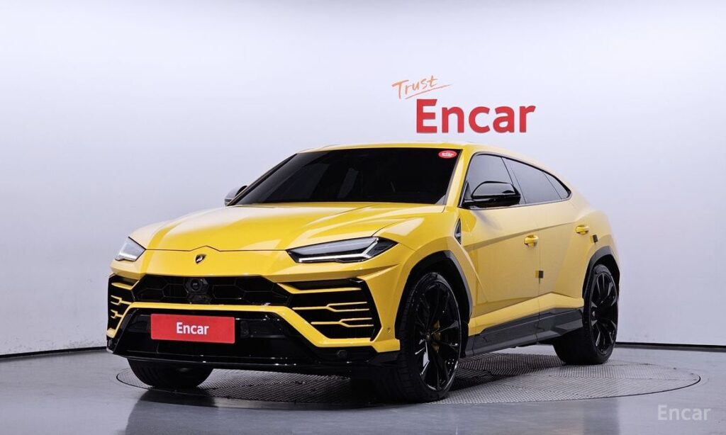 Lamborghini Urus 2021