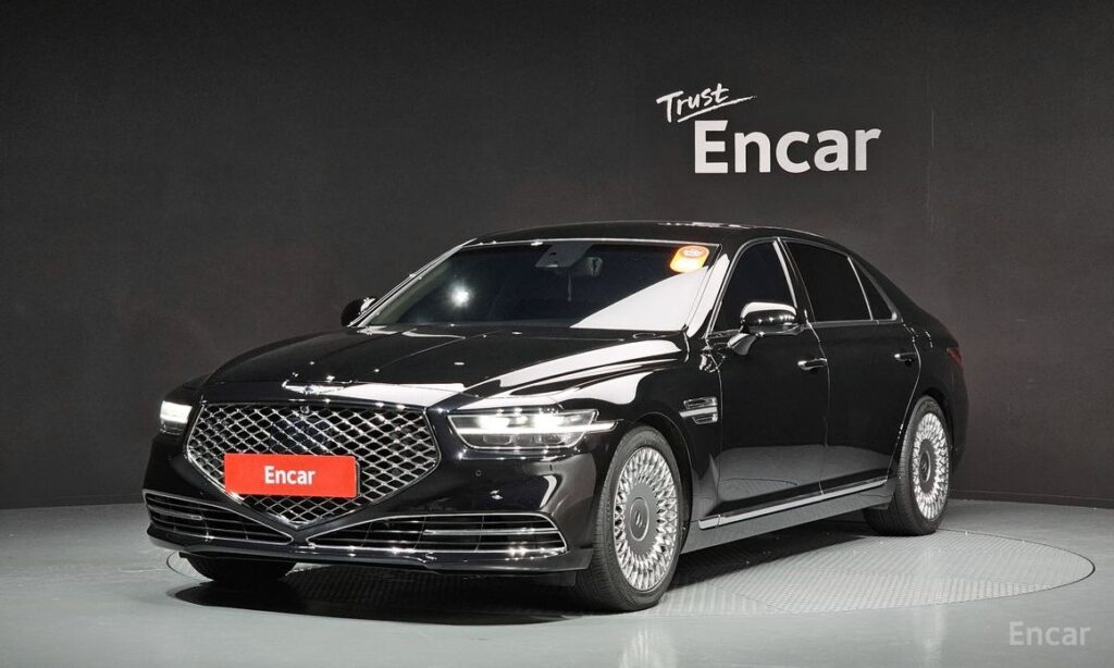 Genesis G90 2021