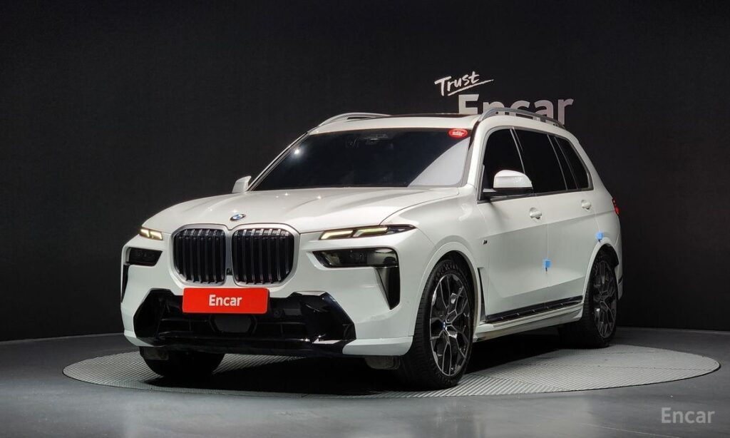 BMW X7 2023