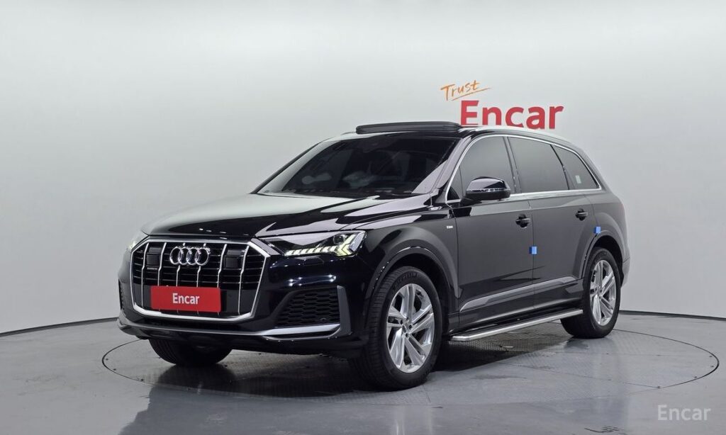 Audi Q7 2021