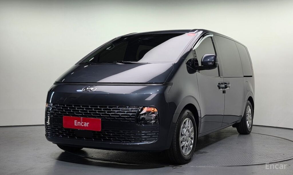 Hyundai Staria 2024