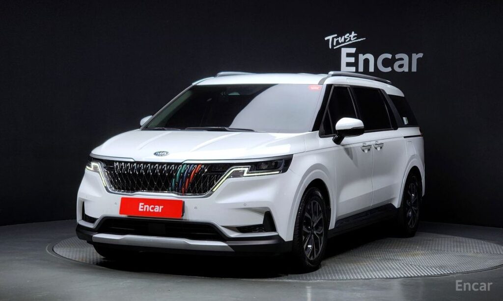 Kia Canival 2021