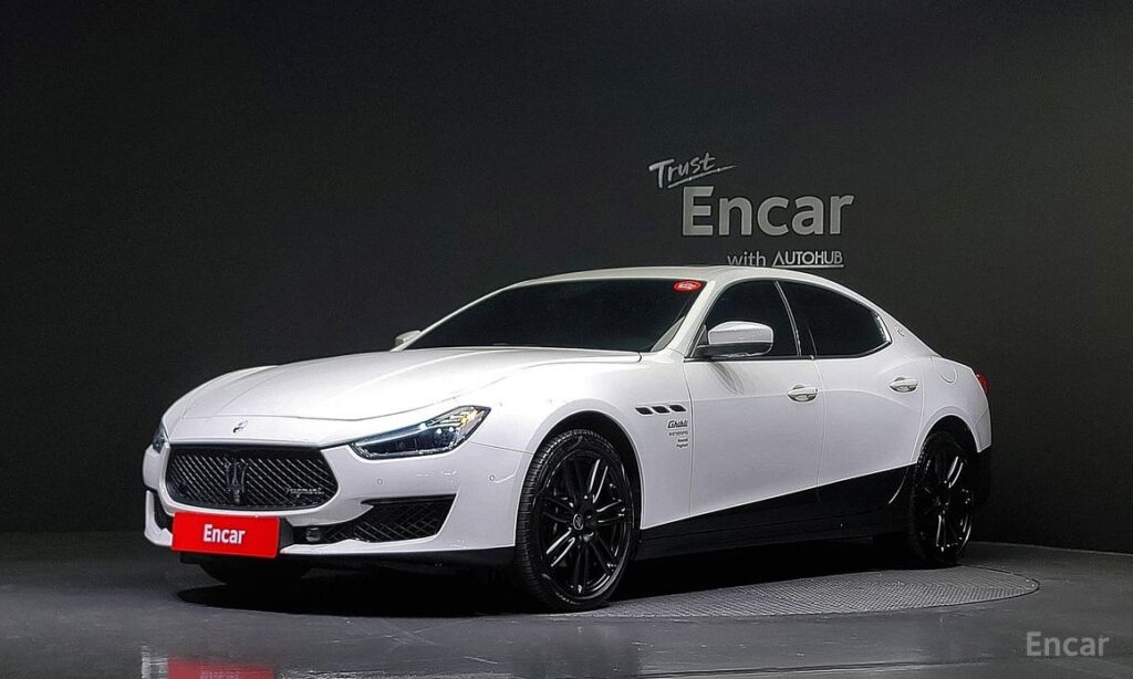 Maserati Ghibli 2022