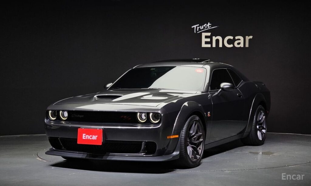 Dodge Challenger 2021