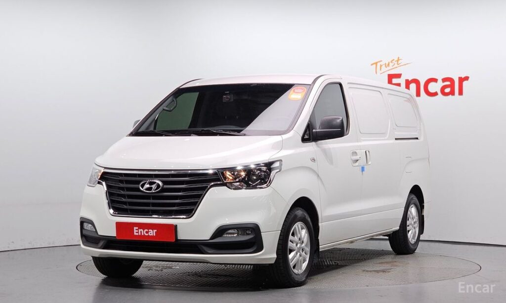 Hyundai Starex 2021