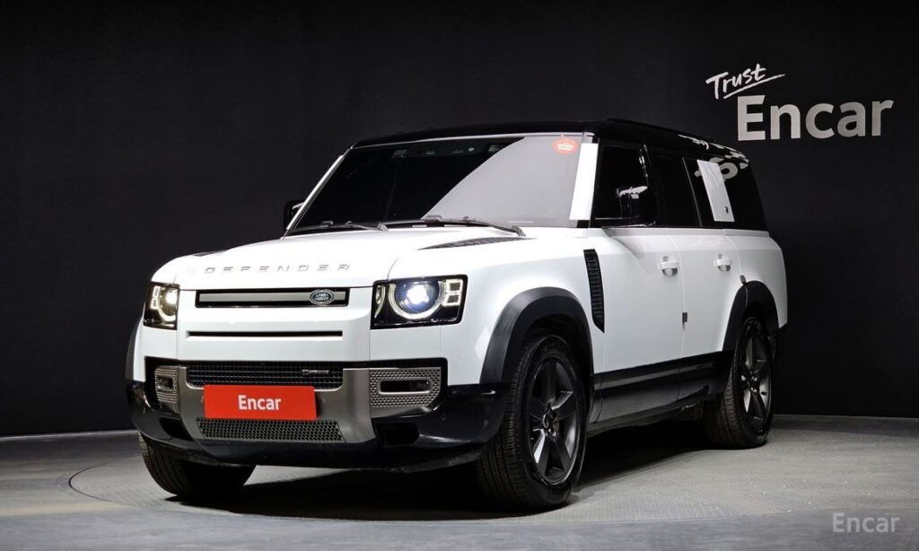Land Rover Defender 2023