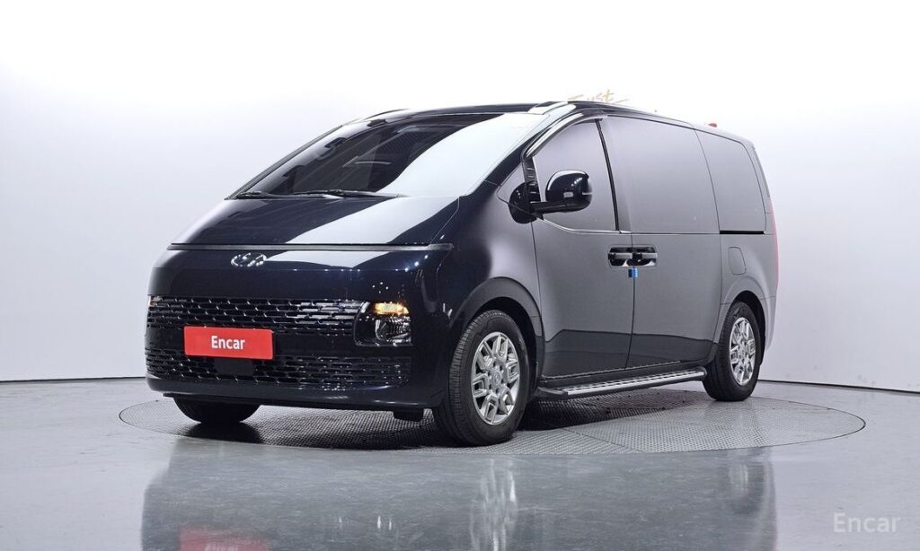 Hyundai Staria 2023