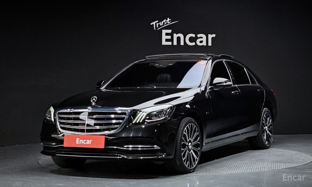 Mercedes-Benz S-Class 2020