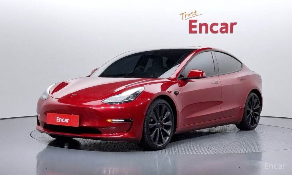Tesla Model 3 2020