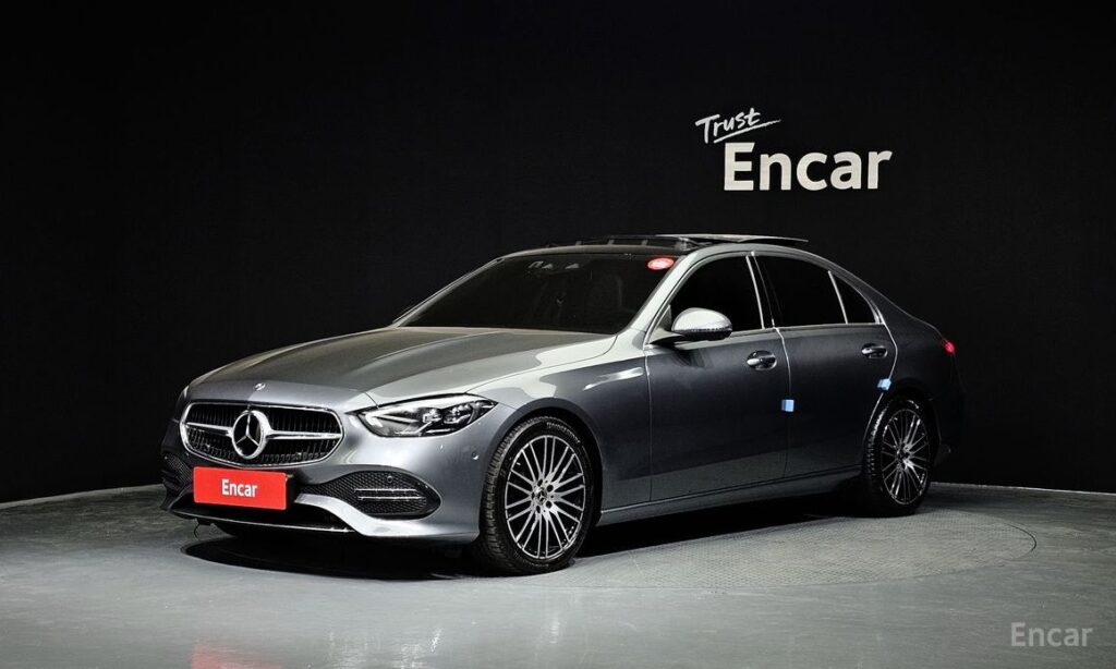 Mercedes-Benz C-Class 2024