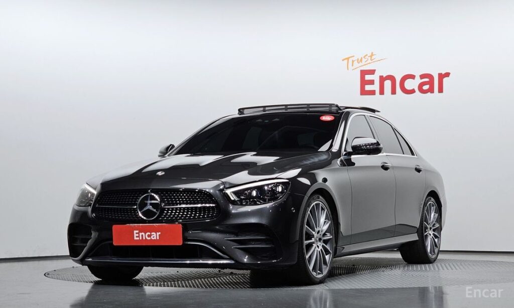 Mercedes-Benz E-Class 2022