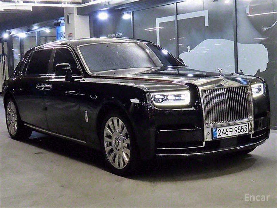 Rolls-Royce Phantom 2021