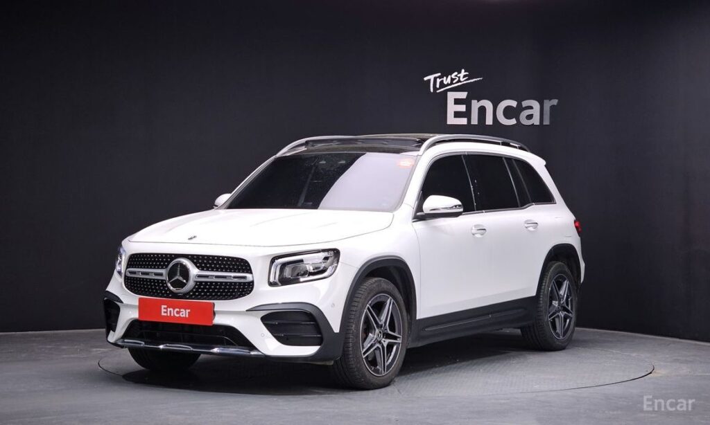 Mercedes-Benz GLB-Class 2023