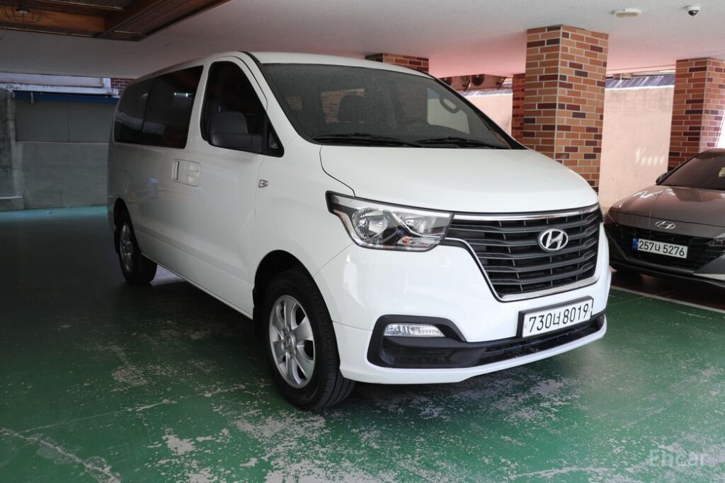 Hyundai Starex 2021