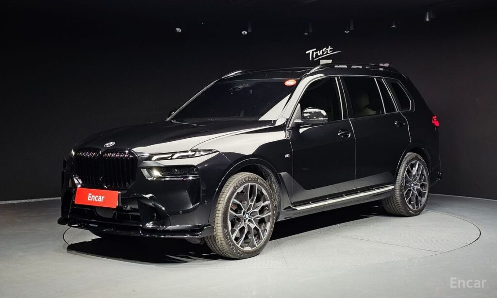 BMW X7 2023