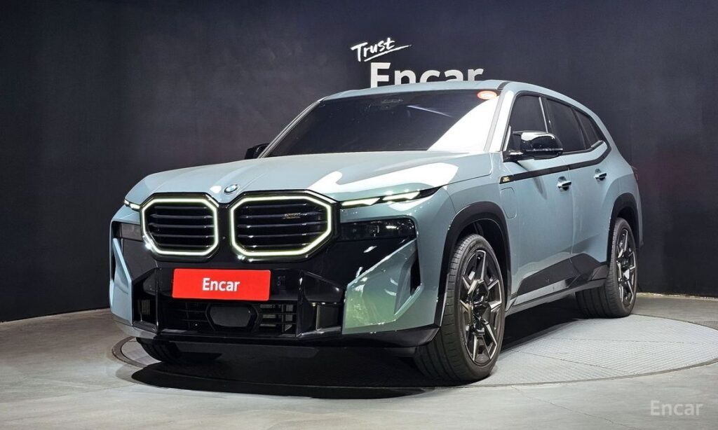BMW XM 2023