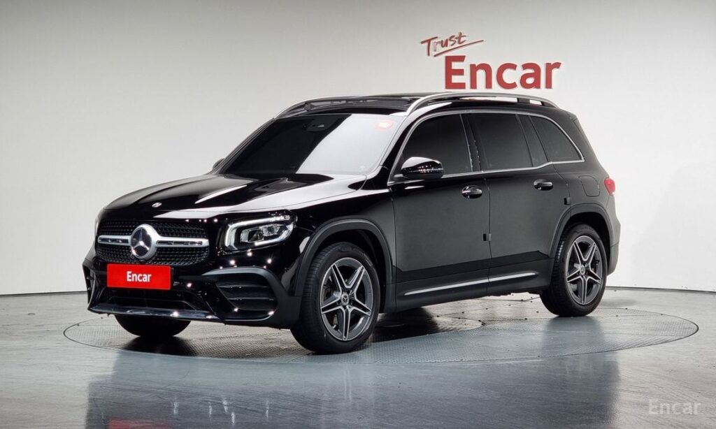 Mercedes-Benz GLB-Class 2021