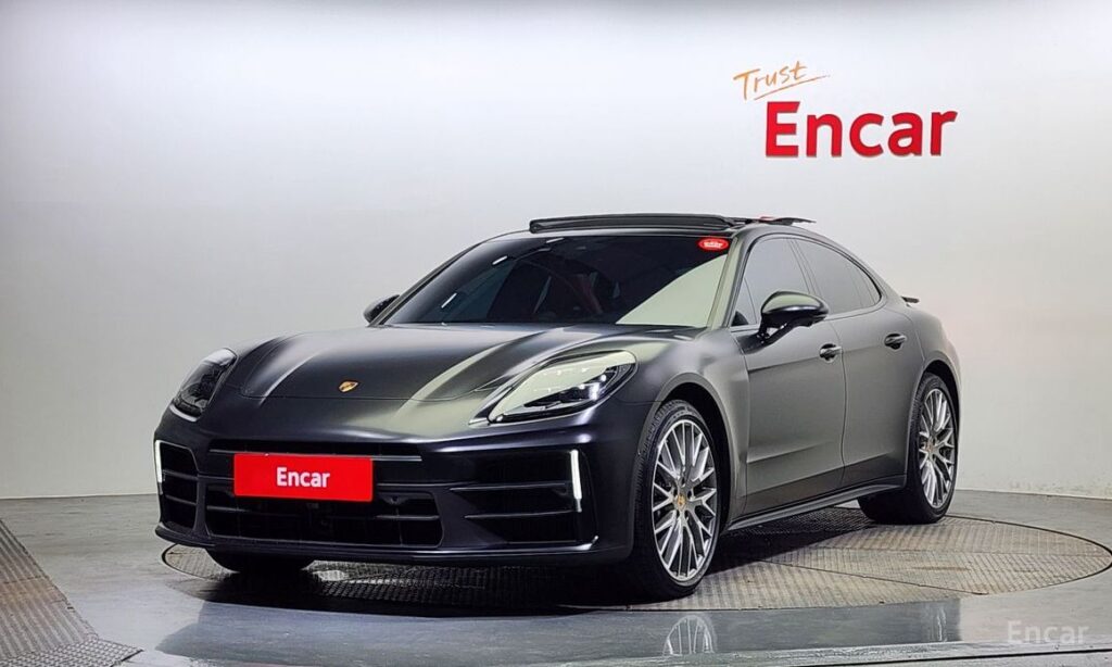 Porsche Panamera 2024