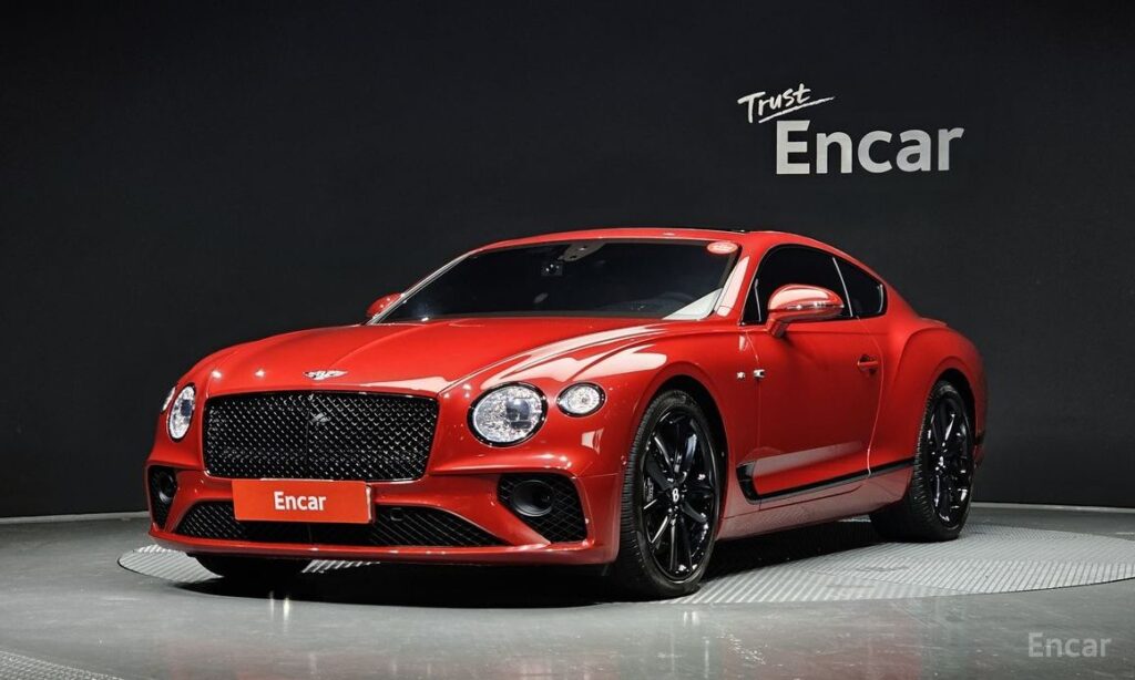 Bentley Continental 2021